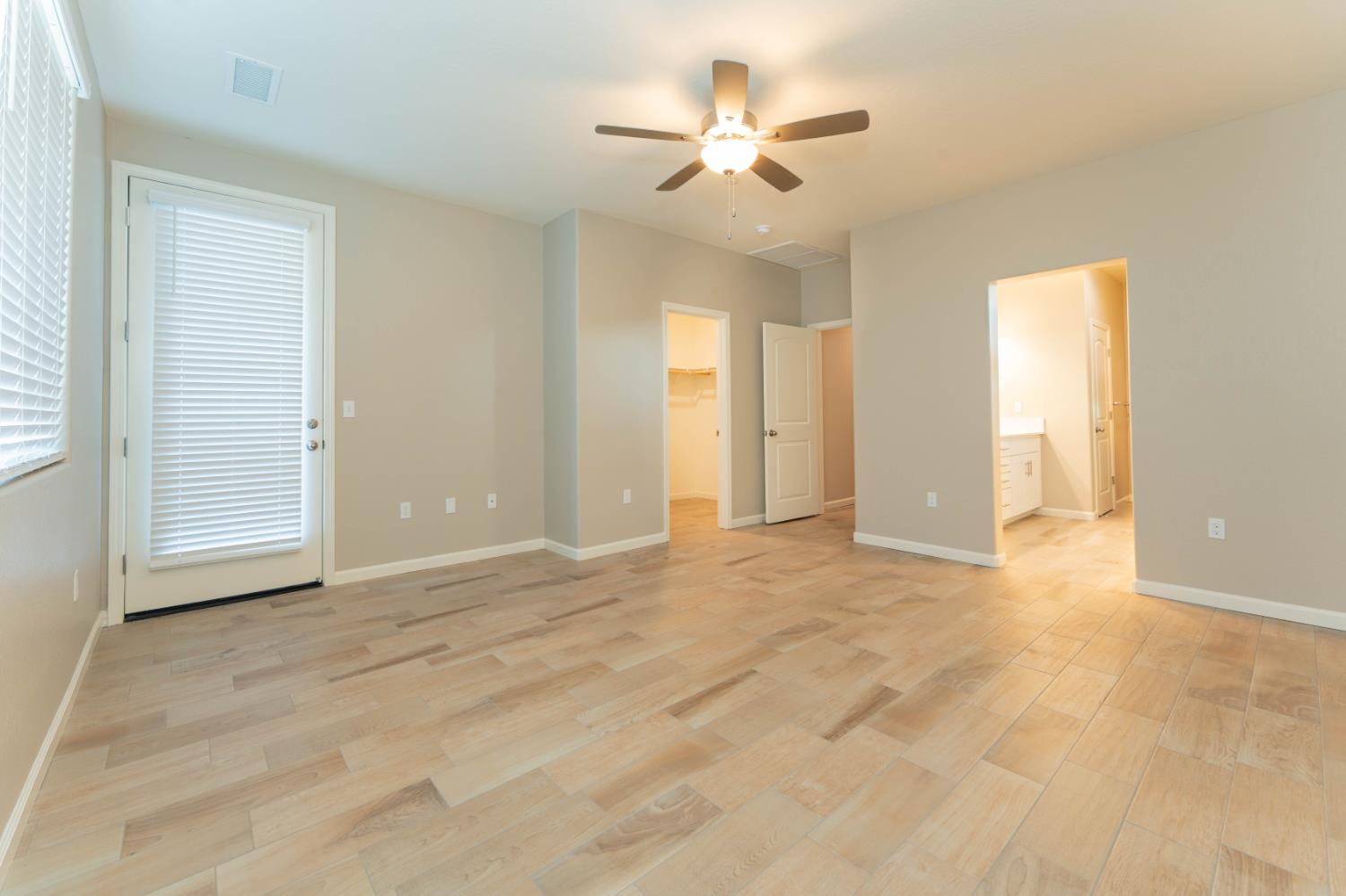 30480 Bellwood Rd, Visalia, CA 93291