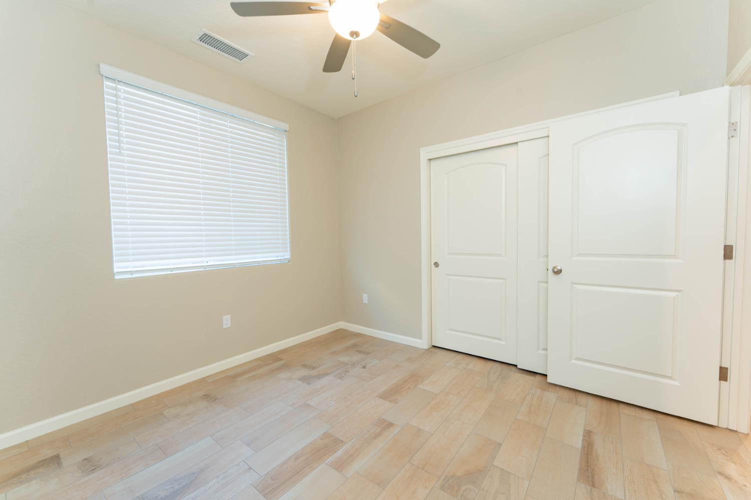 30480 Bellwood Rd, Visalia, CA 93291