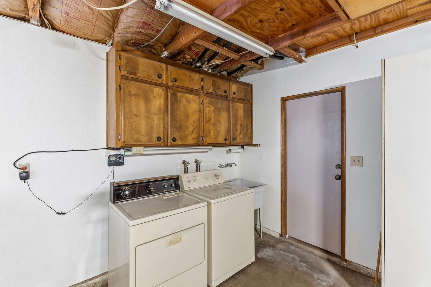 867 E Frederick Ave, Fresno, CA 93720