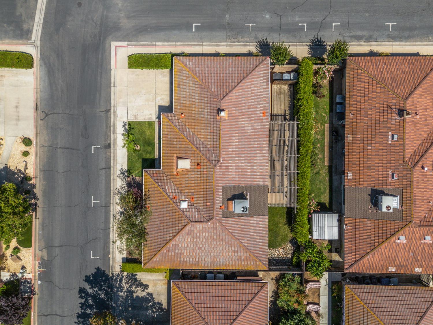 867 E Frederick Ave, Fresno, CA 93720