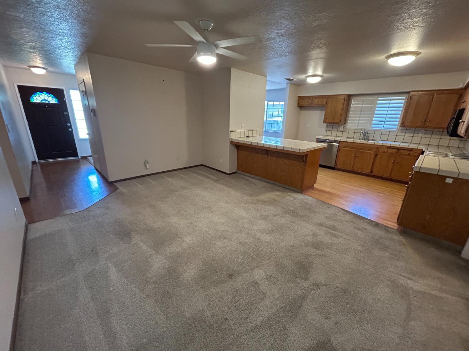 420 W Houston St, Coalinga, CA 93210