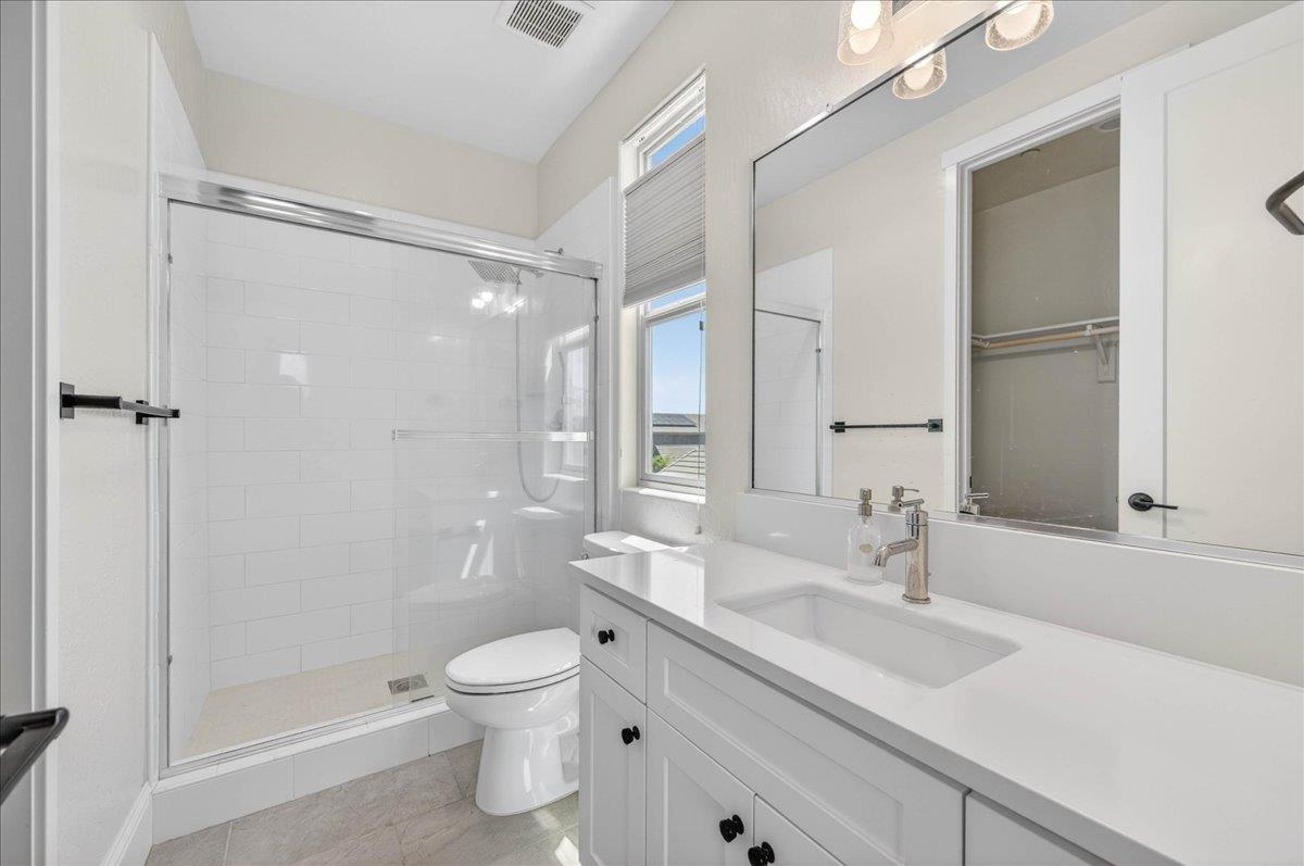 338 Boulder Dr S, Madera, CA 93636