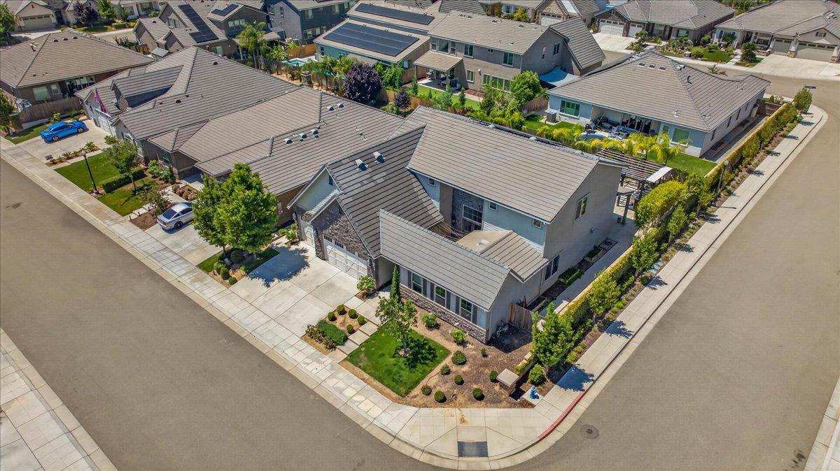 338 Boulder Dr S, Madera, CA 93636