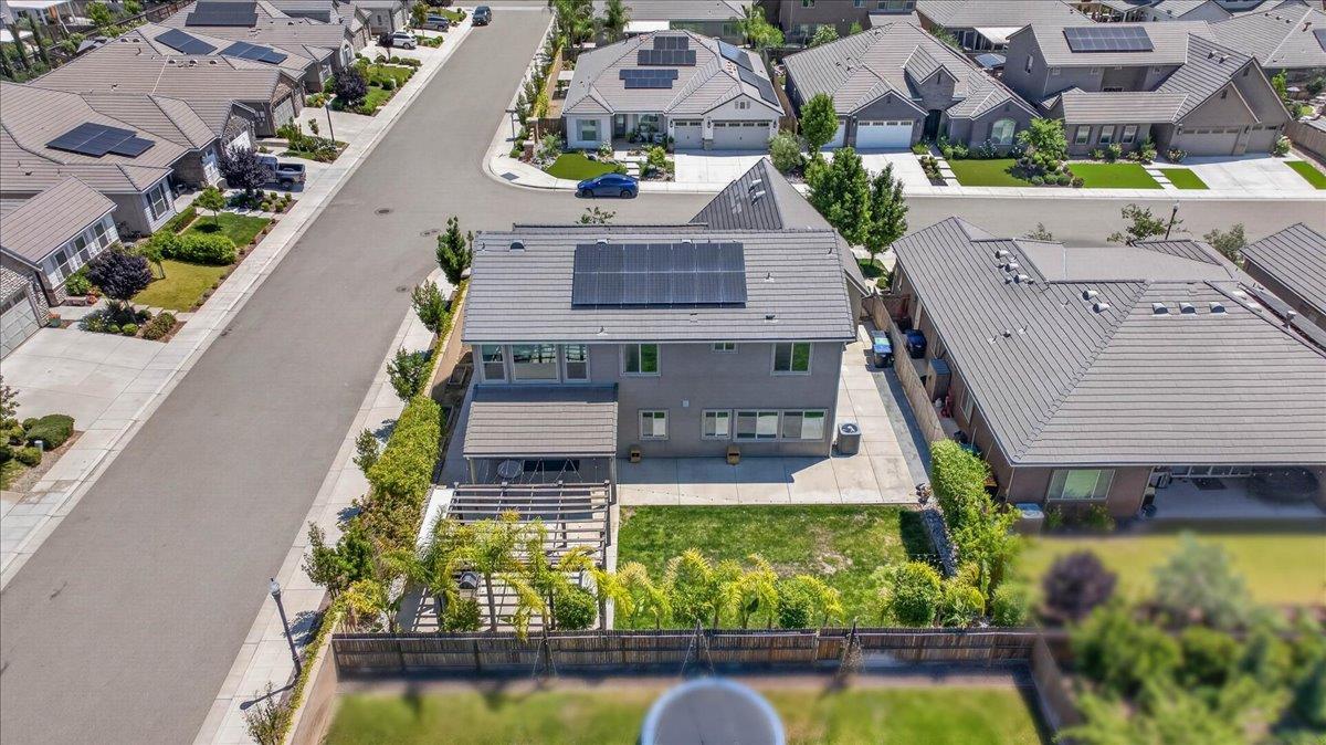 338 Boulder Dr S, Madera, CA 93636