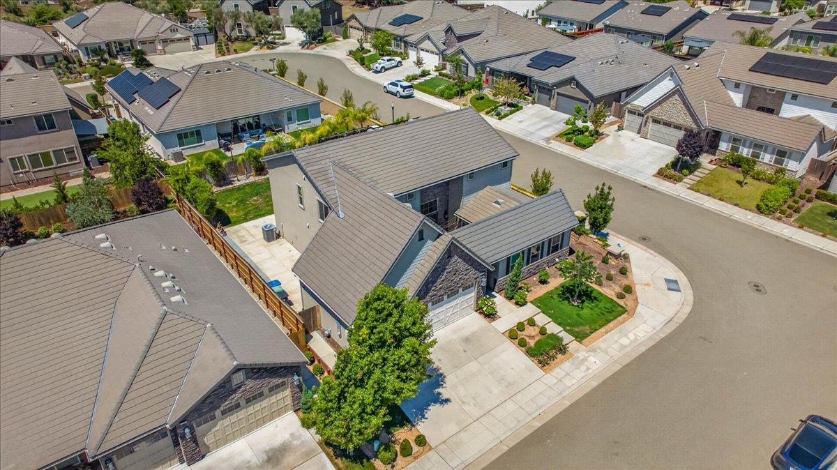 338 Boulder Dr S, Madera, CA 93636