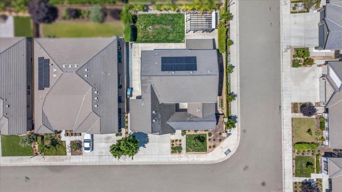 338 Boulder Dr S, Madera, CA 93636