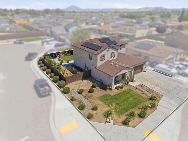 1799 Florence Ave, Dinuba, CA 93618