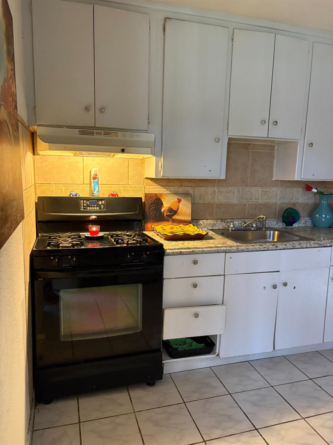 3555 E McKinley Ave, Fresno, CA 93703