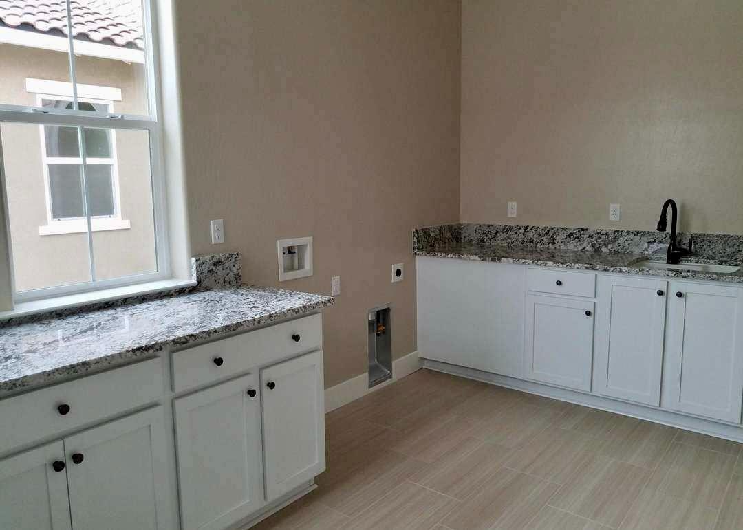 3601 Lark Ave, Visalia, CA 93291