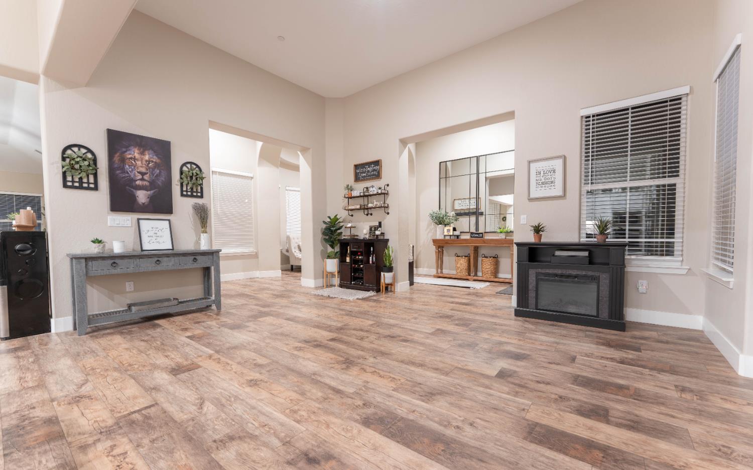 3601 Lark Ave, Visalia, CA 93291