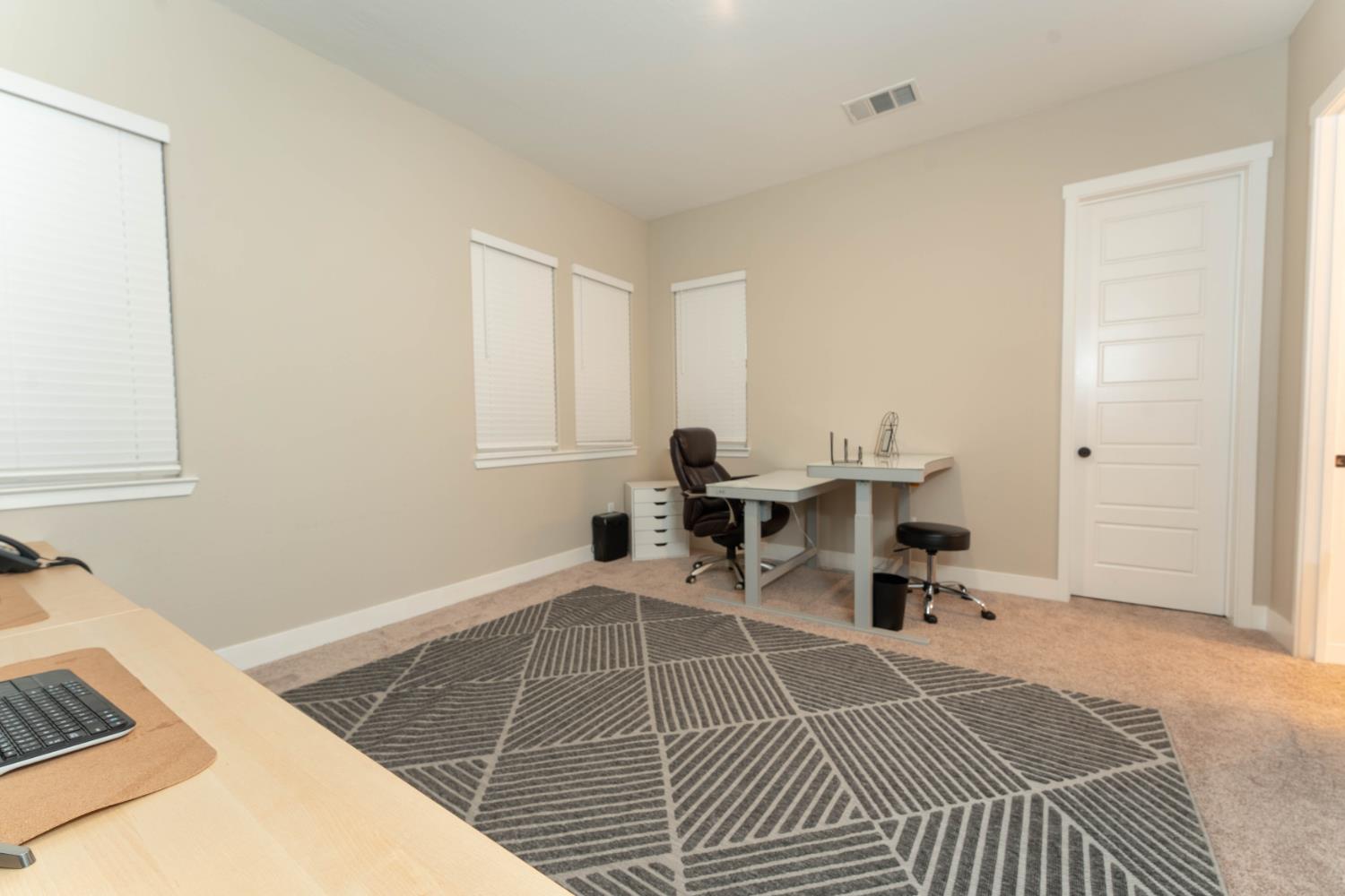 3601 Lark Ave, Visalia, CA 93291