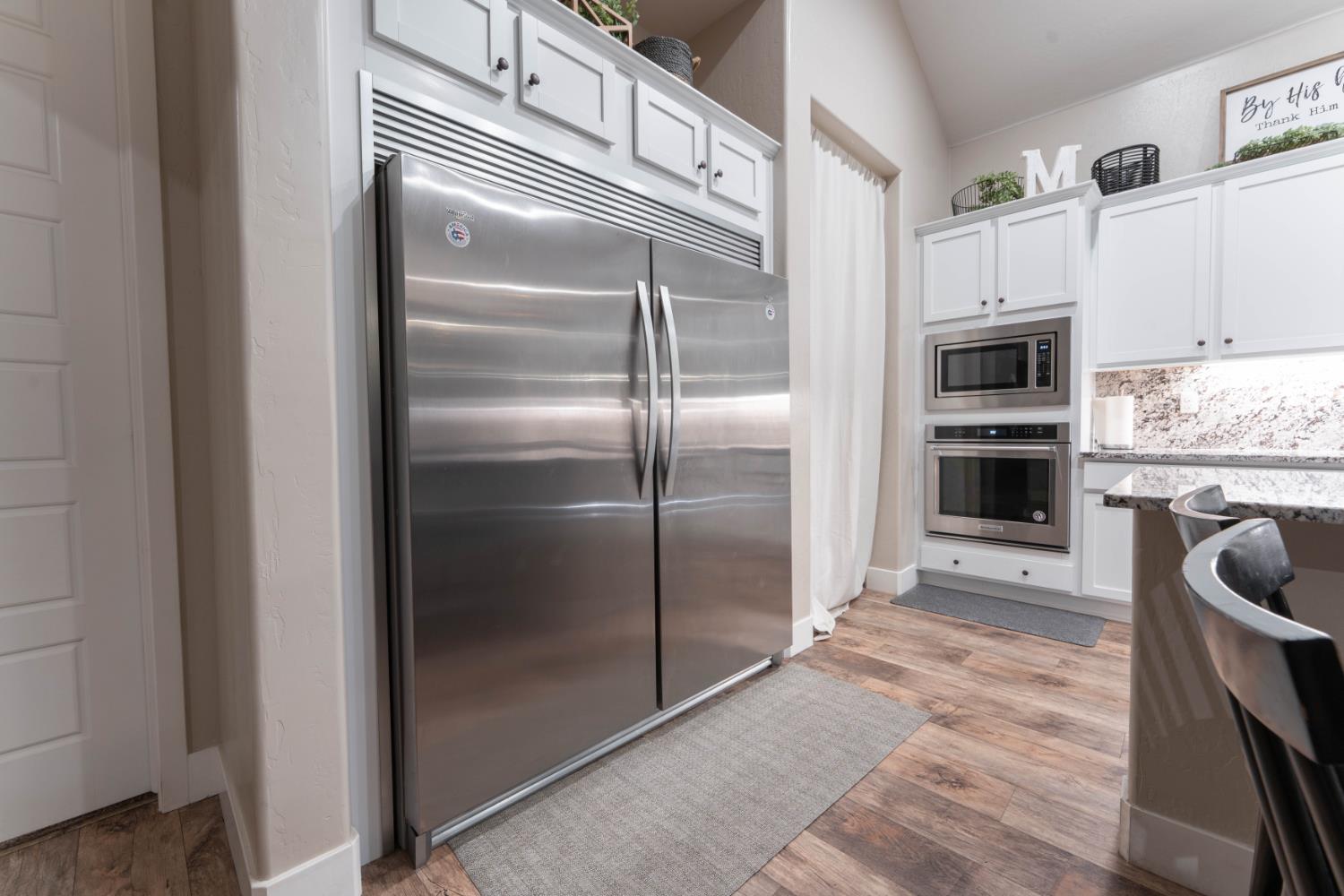 3601 Lark Ave, Visalia, CA 93291