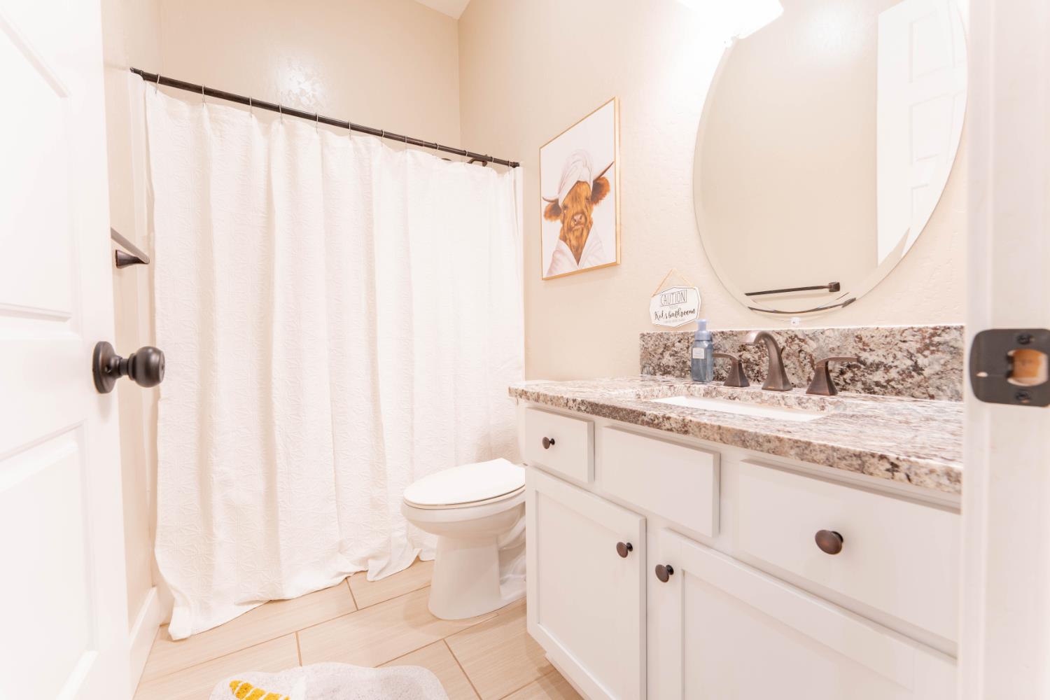 3601 Lark Ave, Visalia, CA 93291