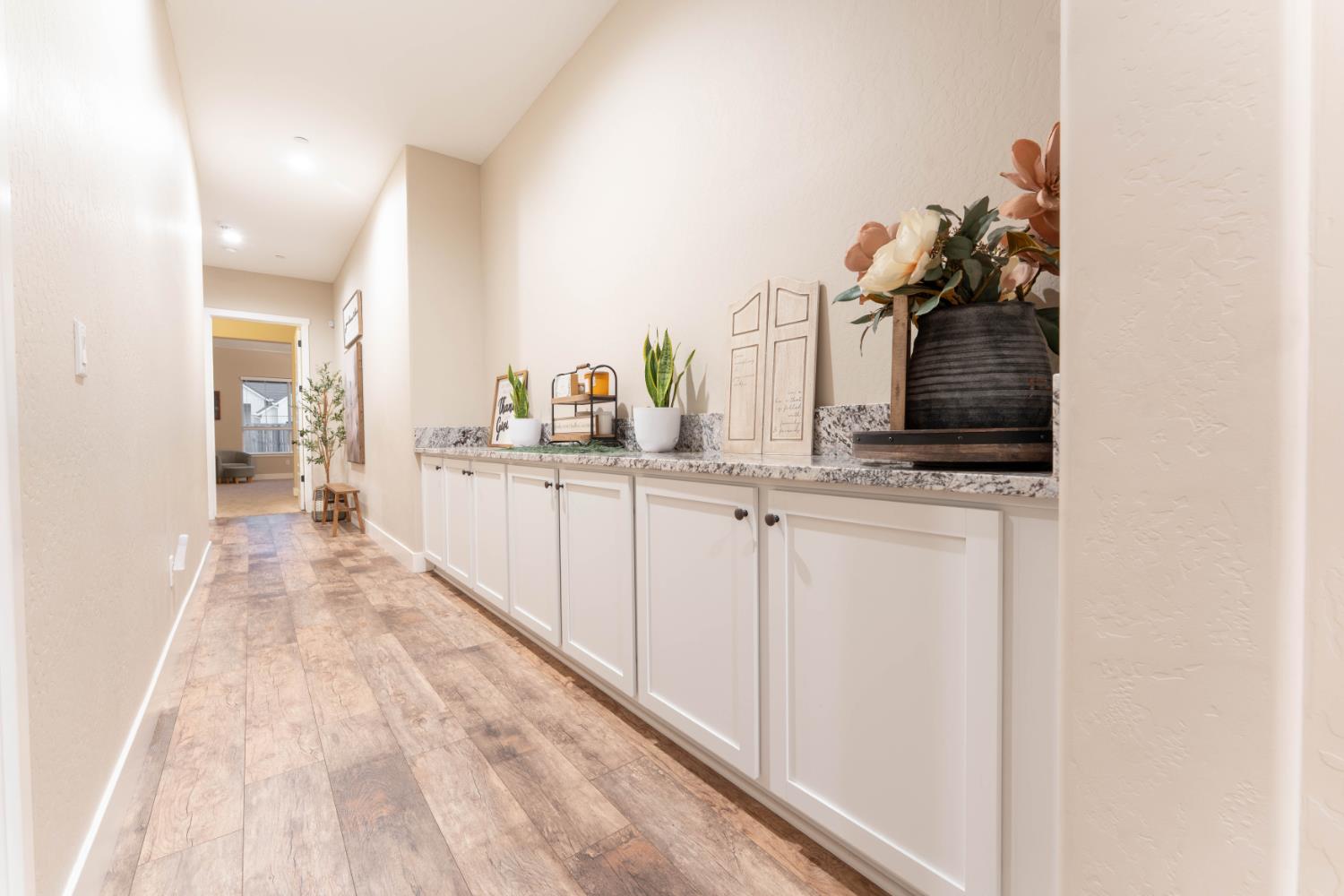 3601 Lark Ave, Visalia, CA 93291