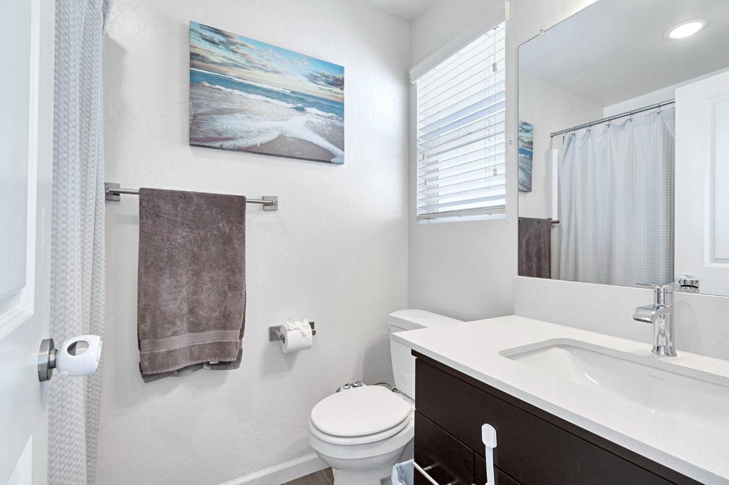 3750 Highclere Way, Clovis, CA 93619