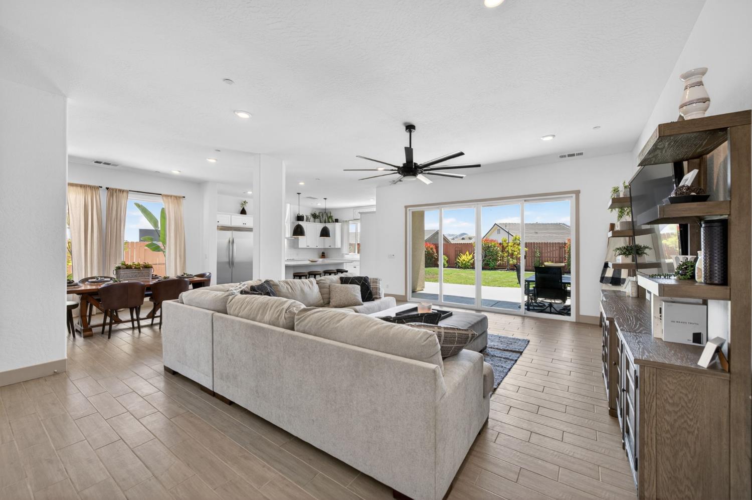 20123 Pescara Ln, Friant, CA 93626