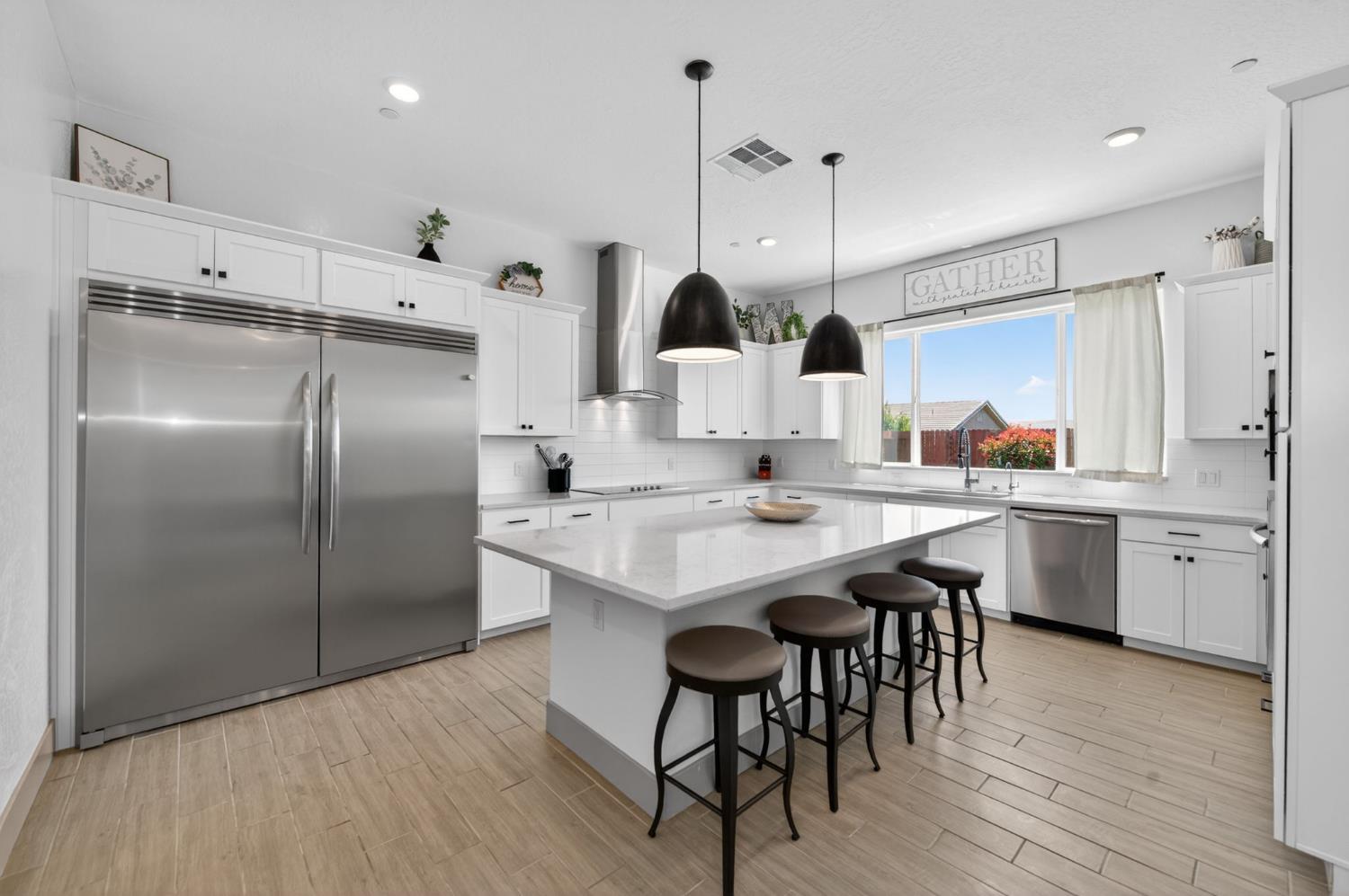 20123 Pescara Ln, Friant, CA 93626