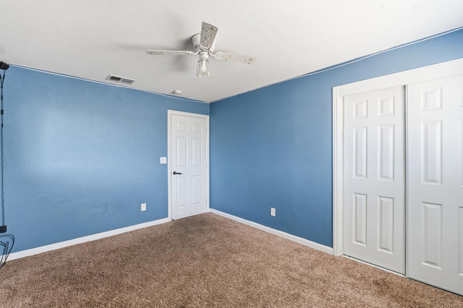 4659 E Terrace Ave, Fresno, CA 93703