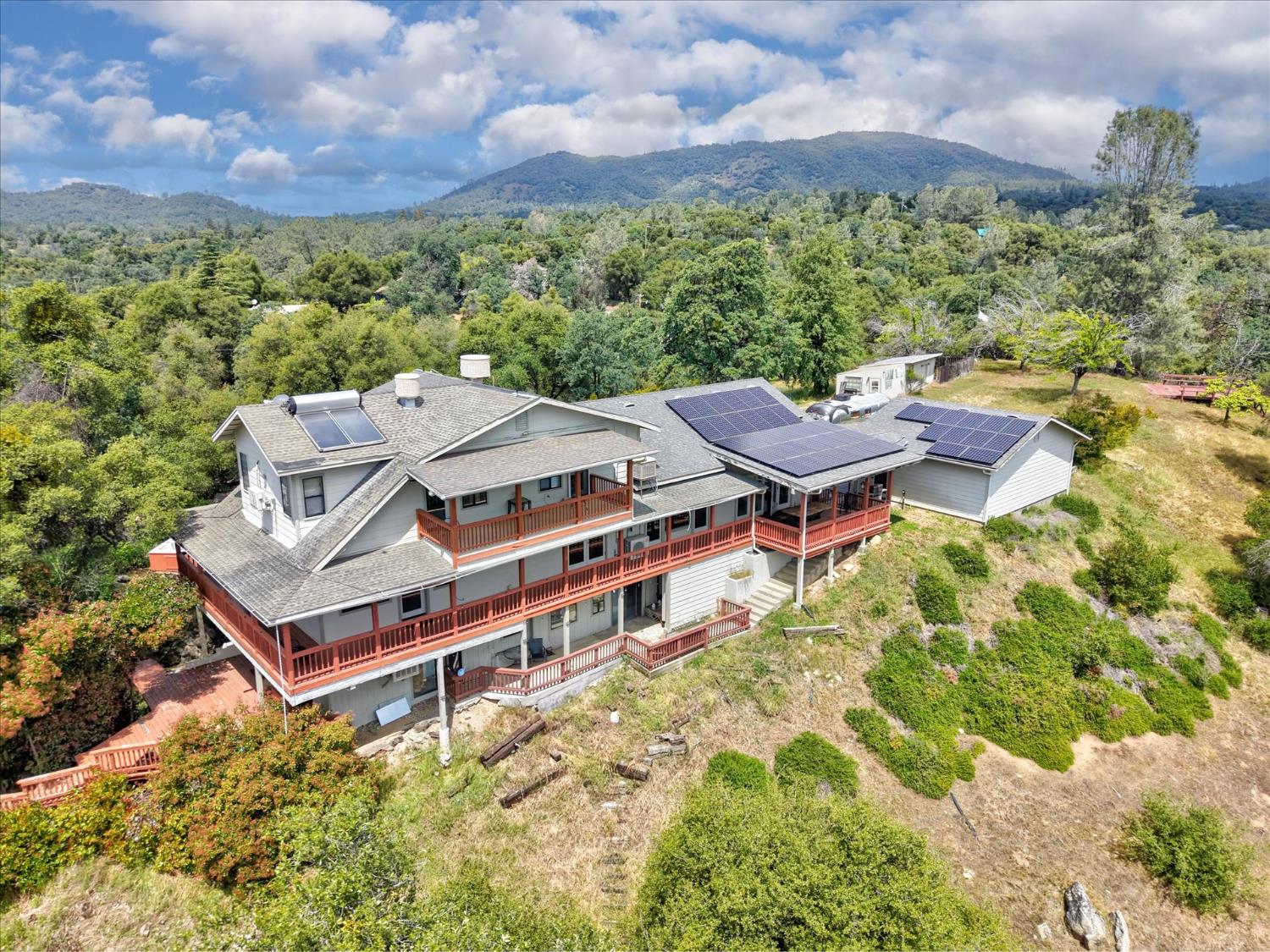 43736 Highway 49, Ahwahnee, CA 93601
