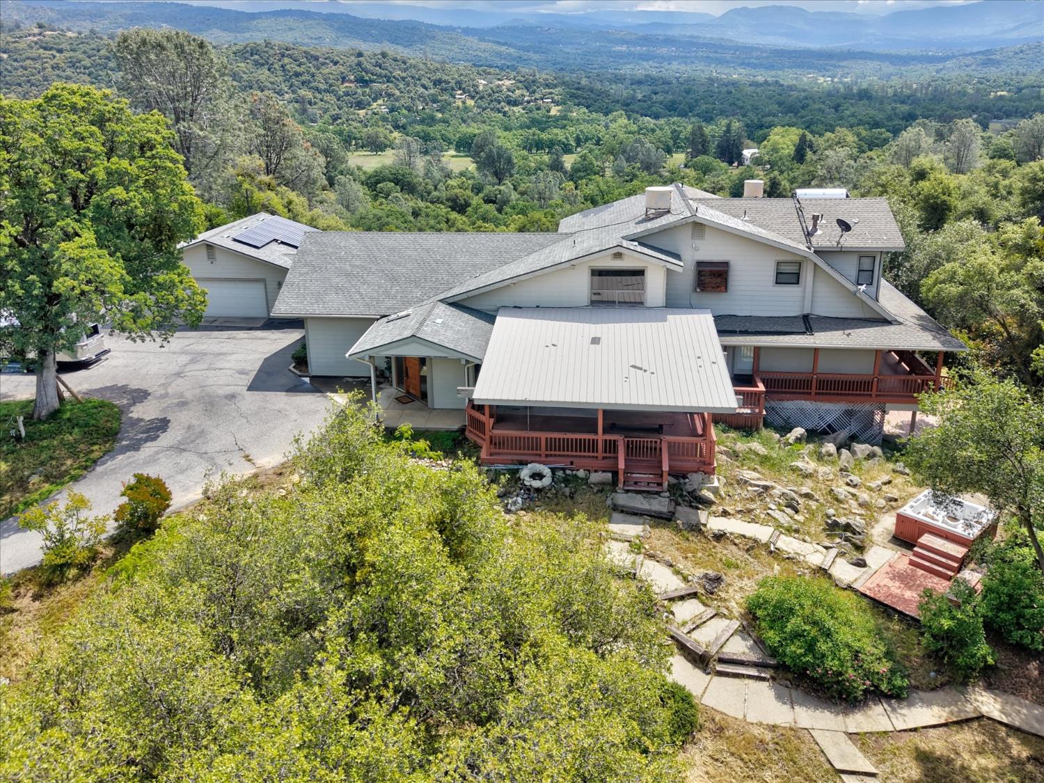 43736 Highway 49, Ahwahnee, CA 93601