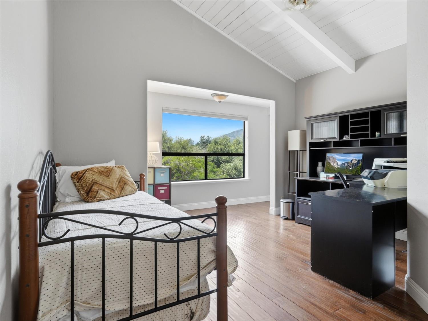 43736 Highway 49, Ahwahnee, CA 93601