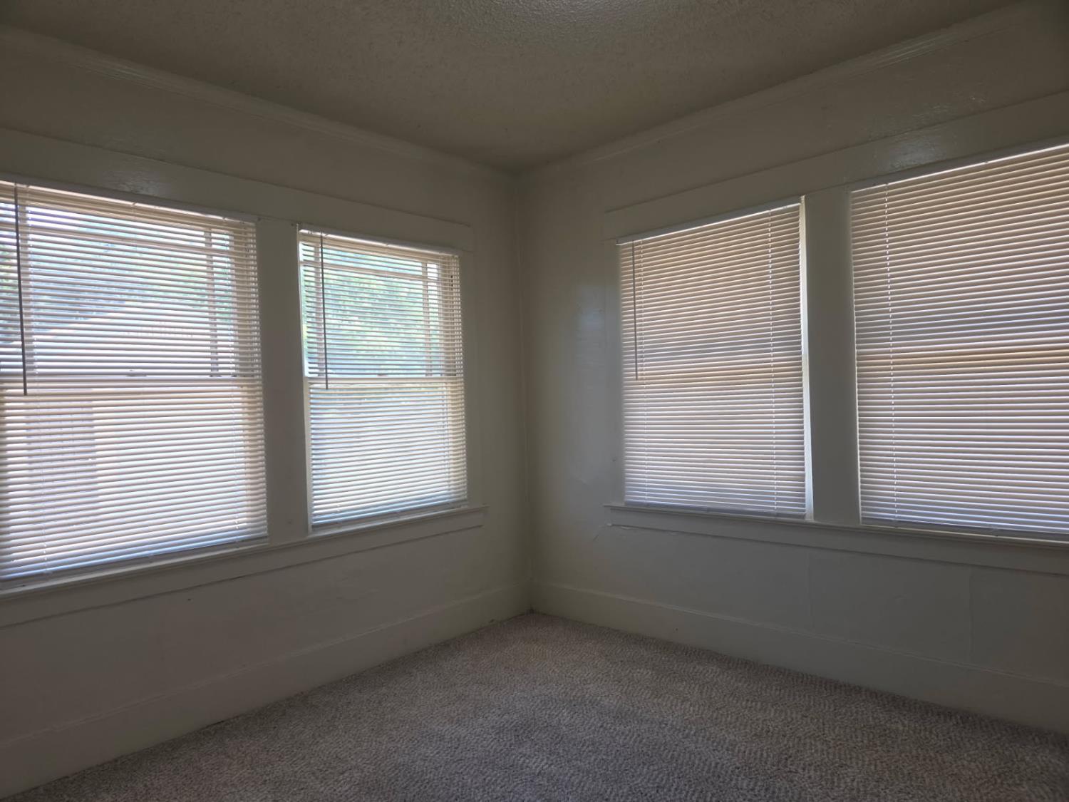 1332 N Wilson, Fresno, CA 93728
