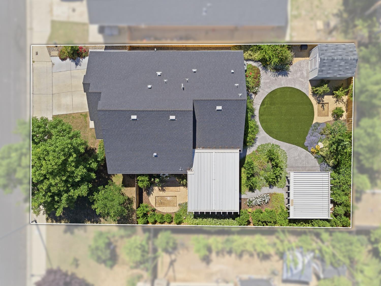 5559 E Truman Ave, Fresno, CA 93727