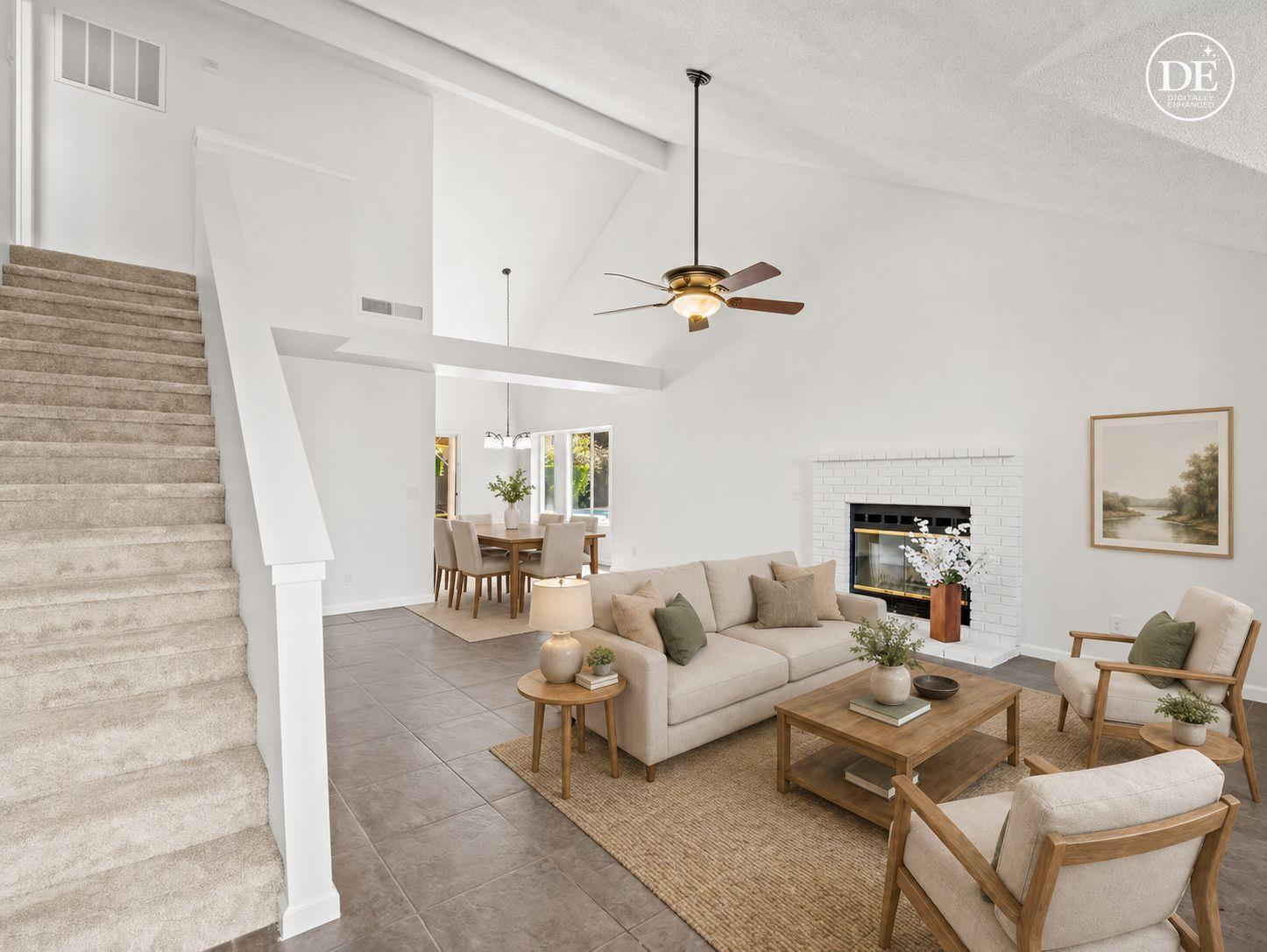 1631 E Deyoung Dr, Fresno, CA 93720