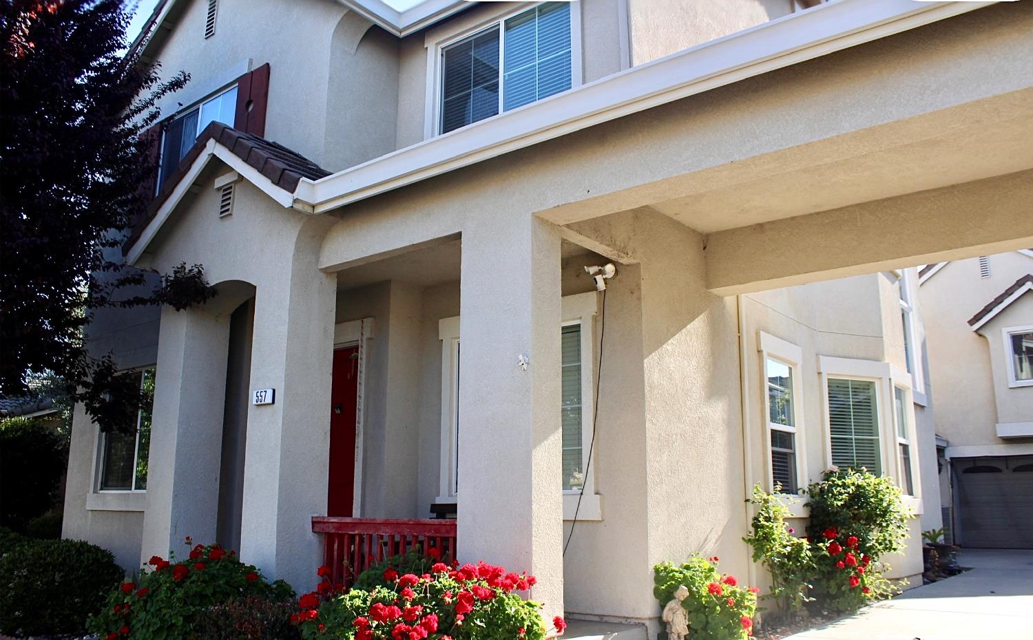 557 Stetson Dr, Oakdale, CA 95361
