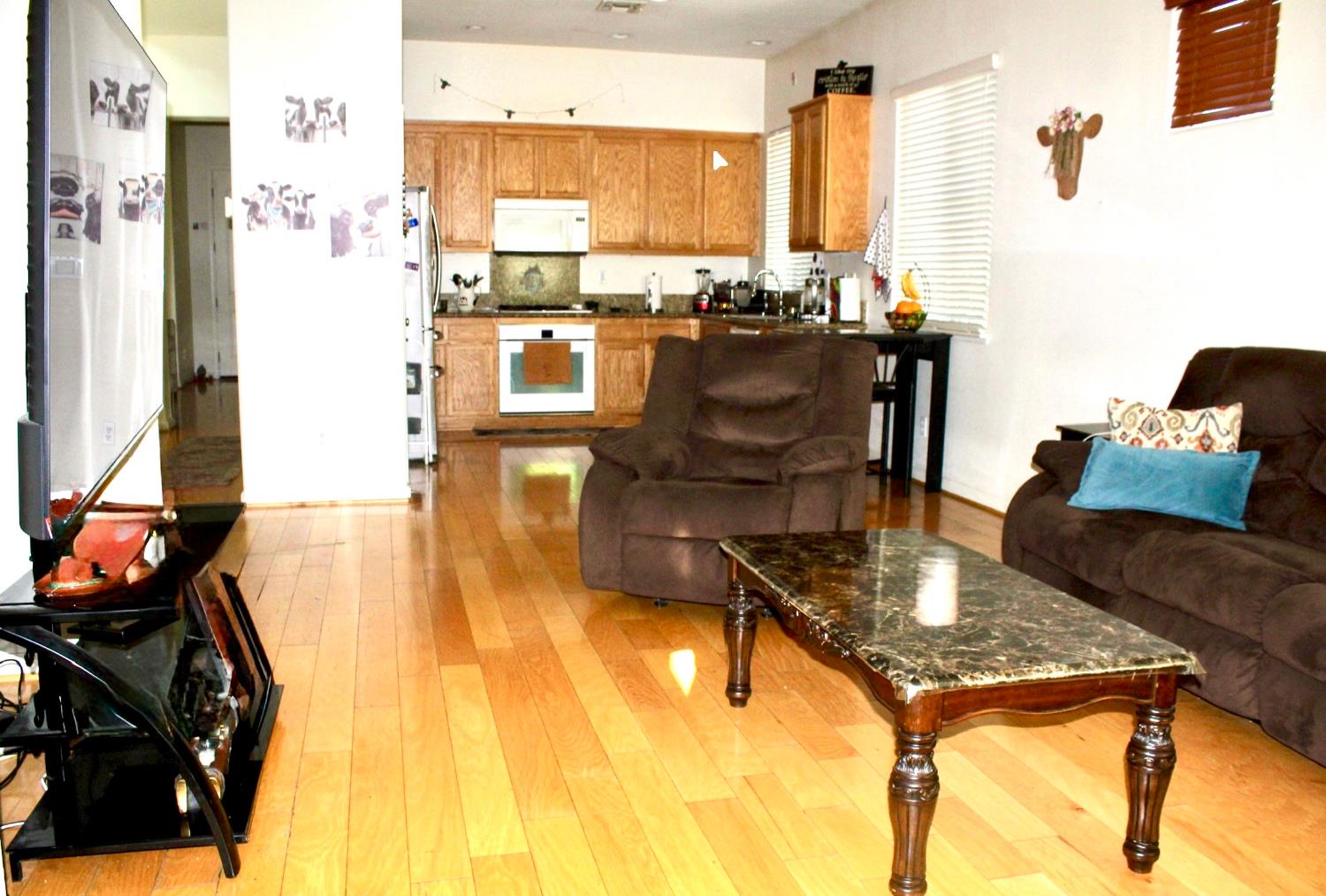 557 Stetson Dr, Oakdale, CA 95361