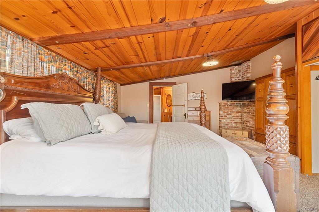 39173 Ski Slope, Bass Lake, CA 93604