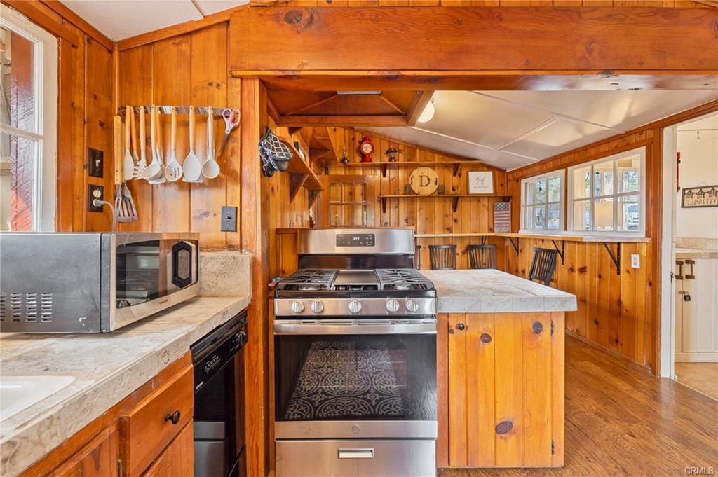 39173 Ski Slope, Bass Lake, CA 93604