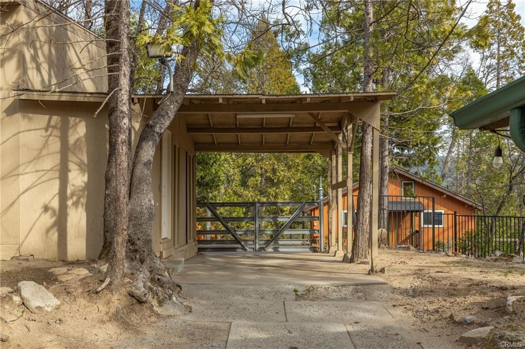 39173 Ski Slope, Bass Lake, CA 93604