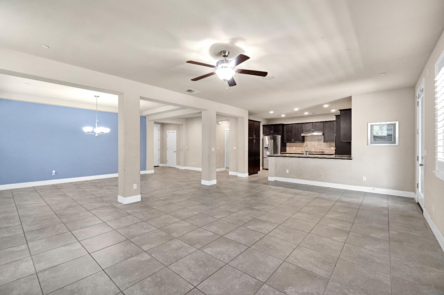 3245 Lexington Ave, Clovis, CA 93619