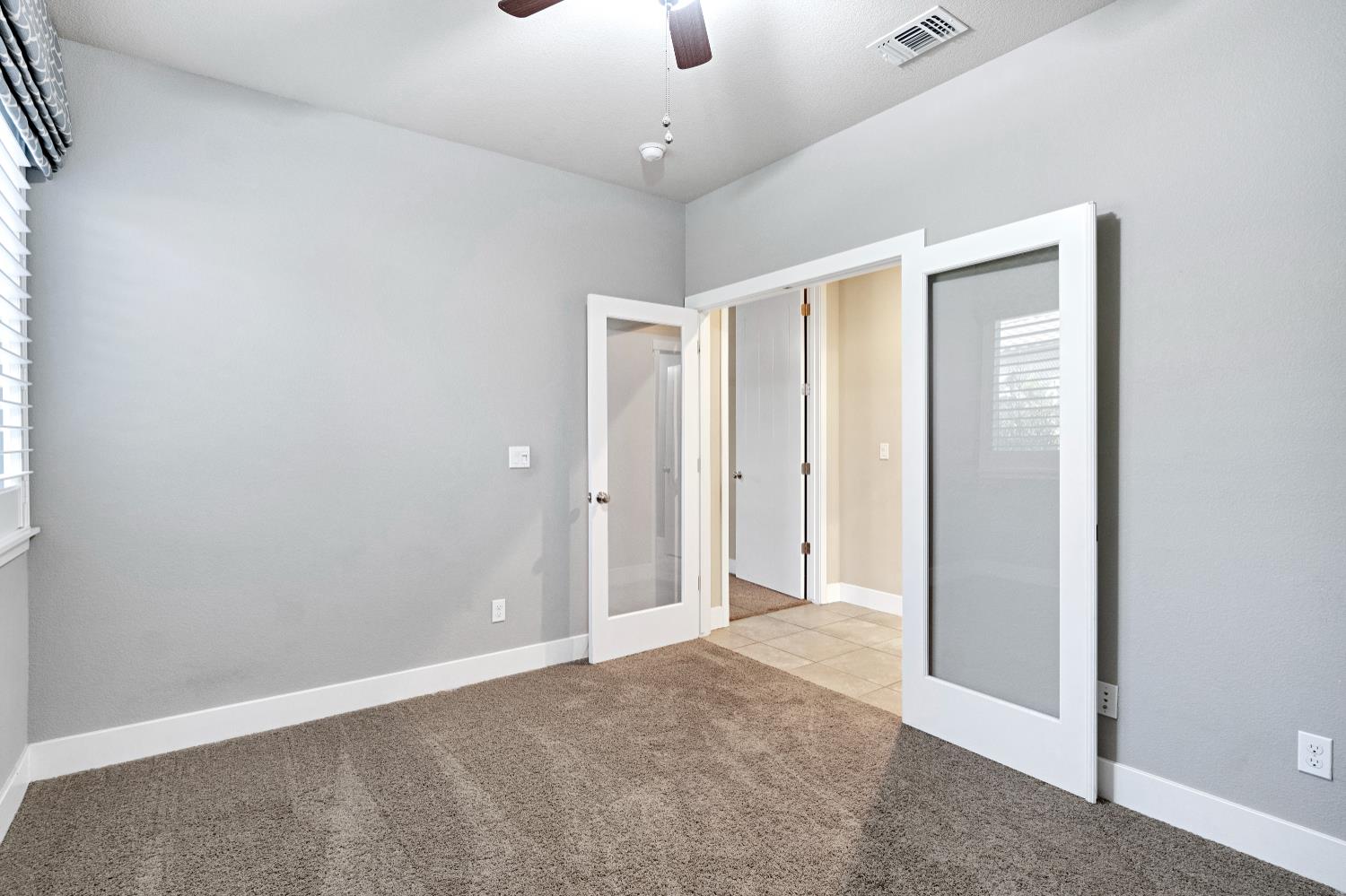 3245 Lexington Ave, Clovis, CA 93619