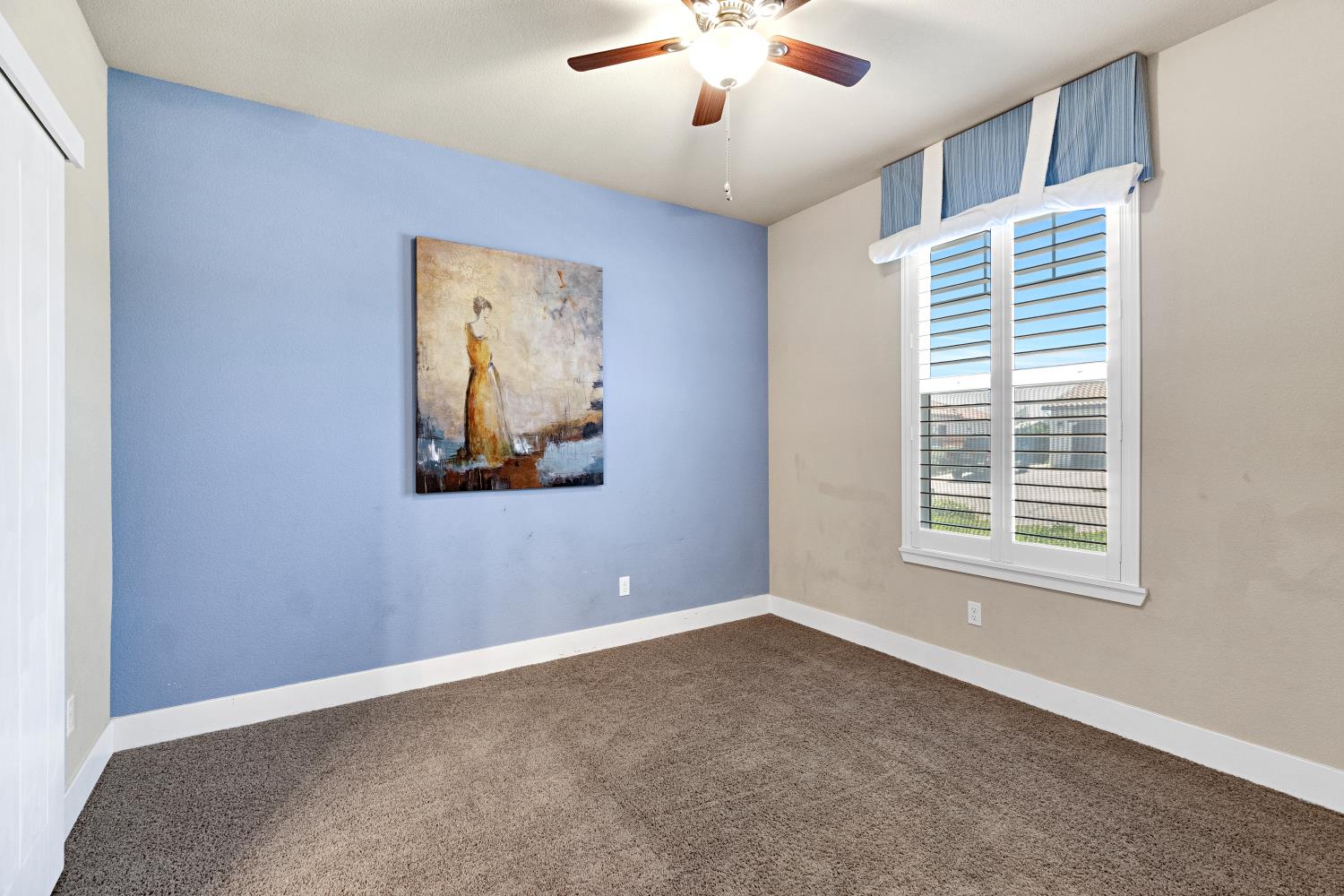 3245 Lexington Ave, Clovis, CA 93619