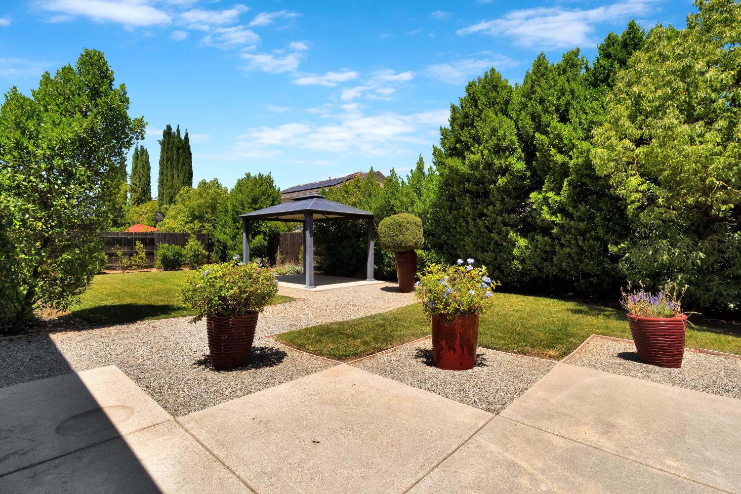 3245 Lexington Ave, Clovis, CA 93619