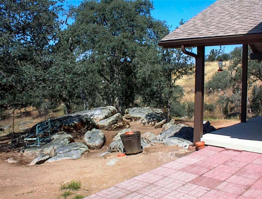 32860 George Smith Rd, Yokuts Valley, CA 93675