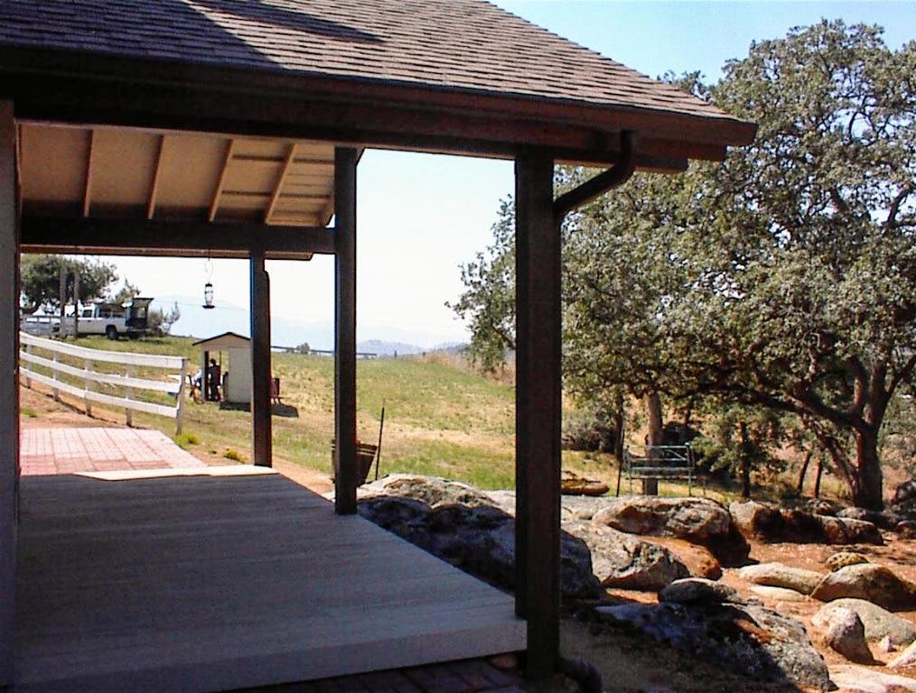 32860 George Smith Rd, Yokuts Valley, CA 93675