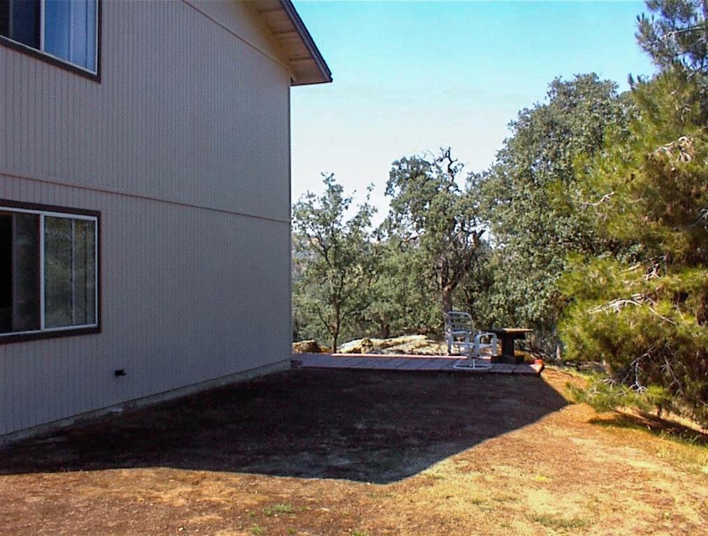 32860 George Smith Rd, Yokuts Valley, CA 93675