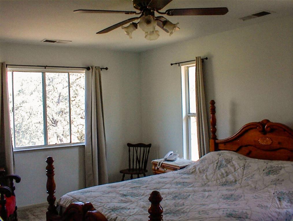 32860 George Smith Rd, Yokuts Valley, CA 93675
