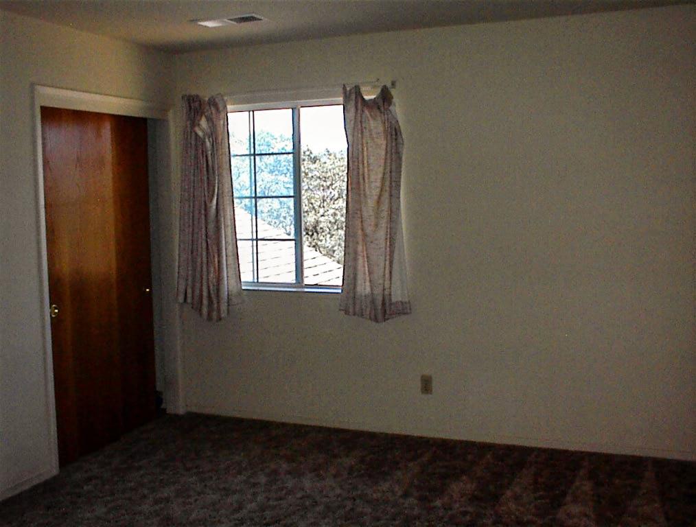 32860 George Smith Rd, Yokuts Valley, CA 93675