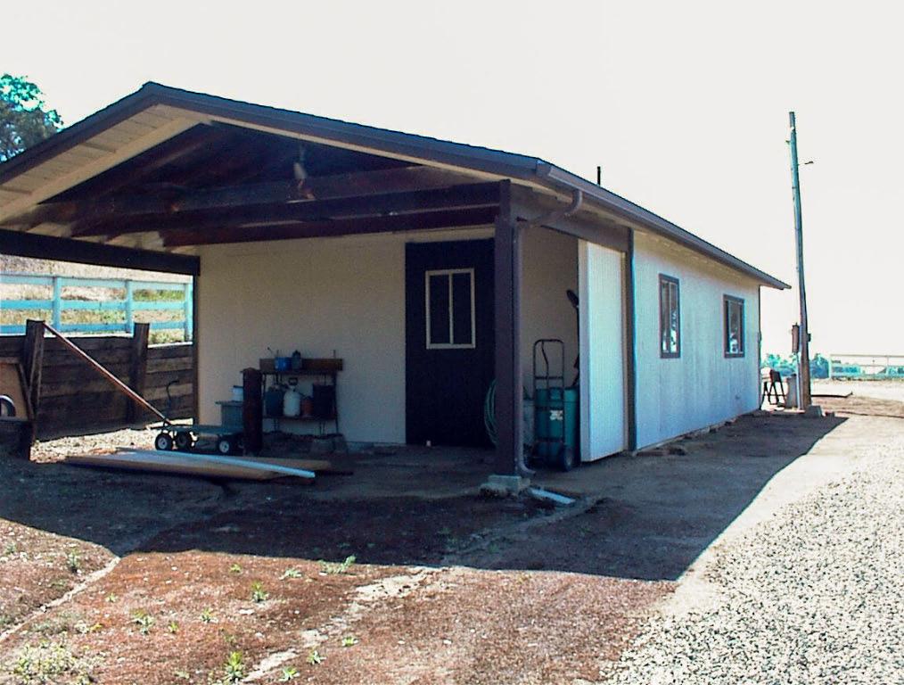 32860 George Smith Rd, Yokuts Valley, CA 93675