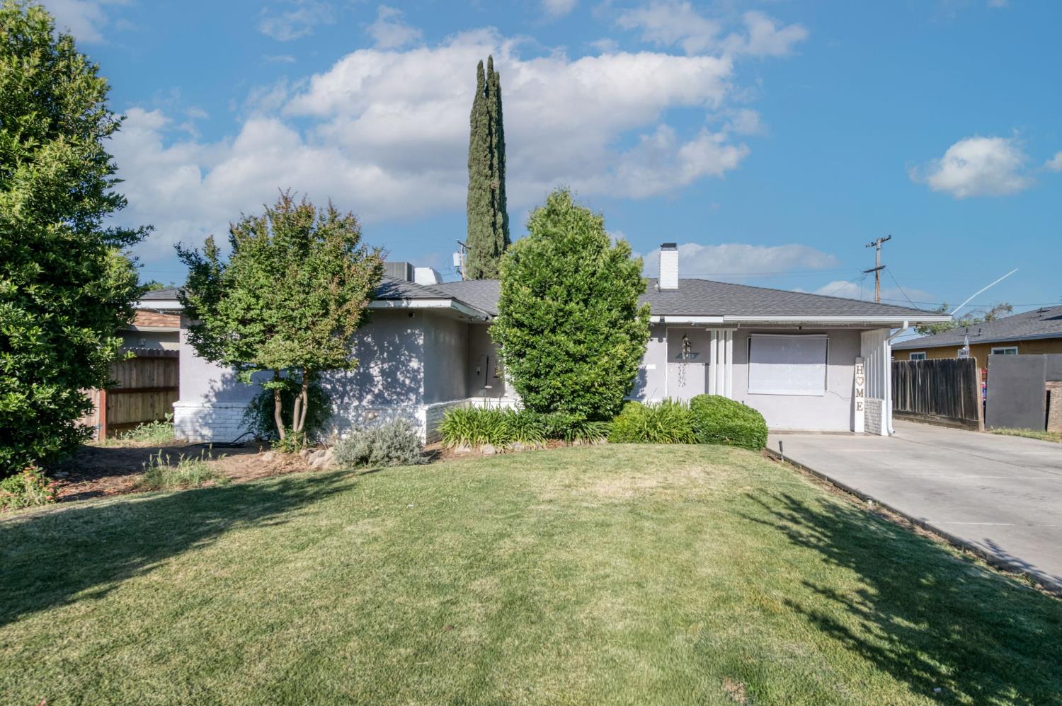 4775 E Michigan Ave, Fresno, CA 93703