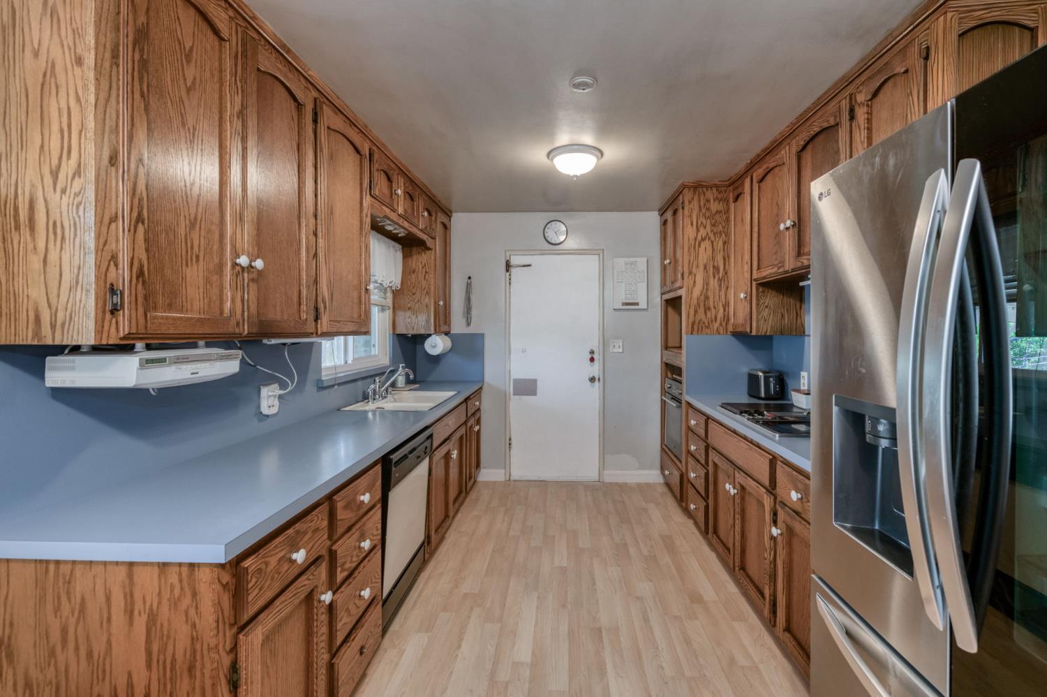 4775 E Michigan Ave, Fresno, CA 93703
