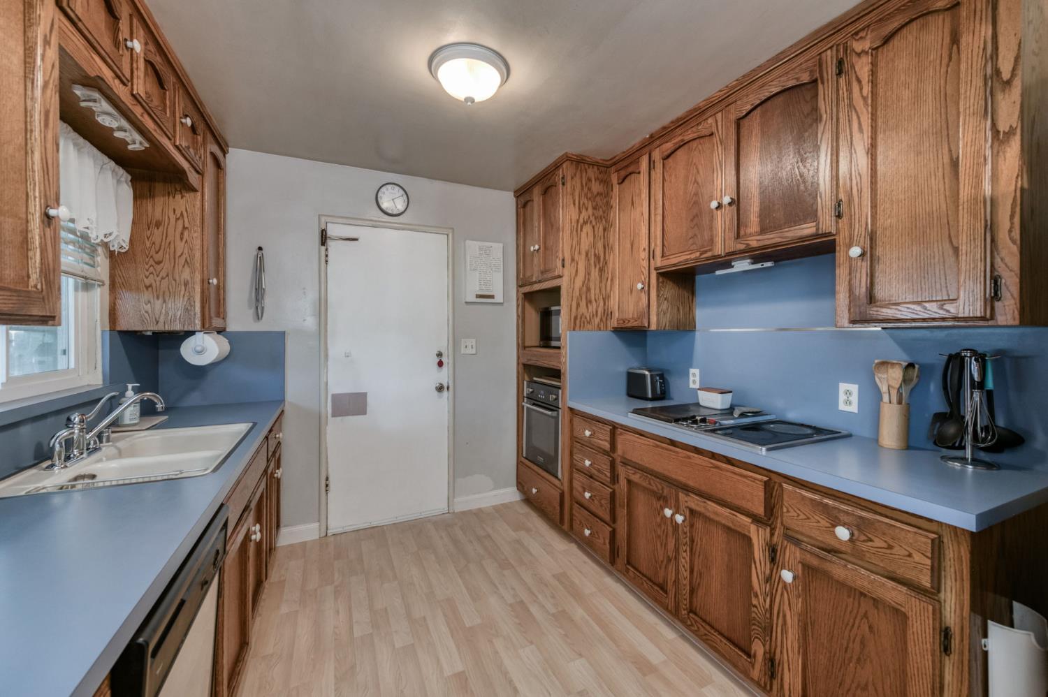 4775 E Michigan Ave, Fresno, CA 93703