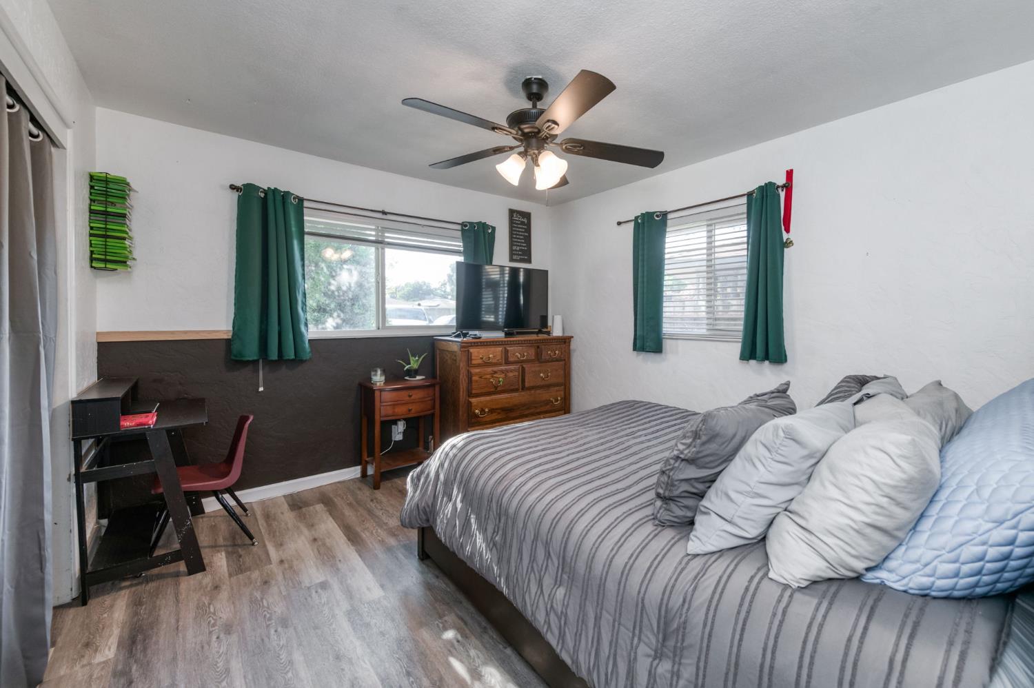4775 E Michigan Ave, Fresno, CA 93703