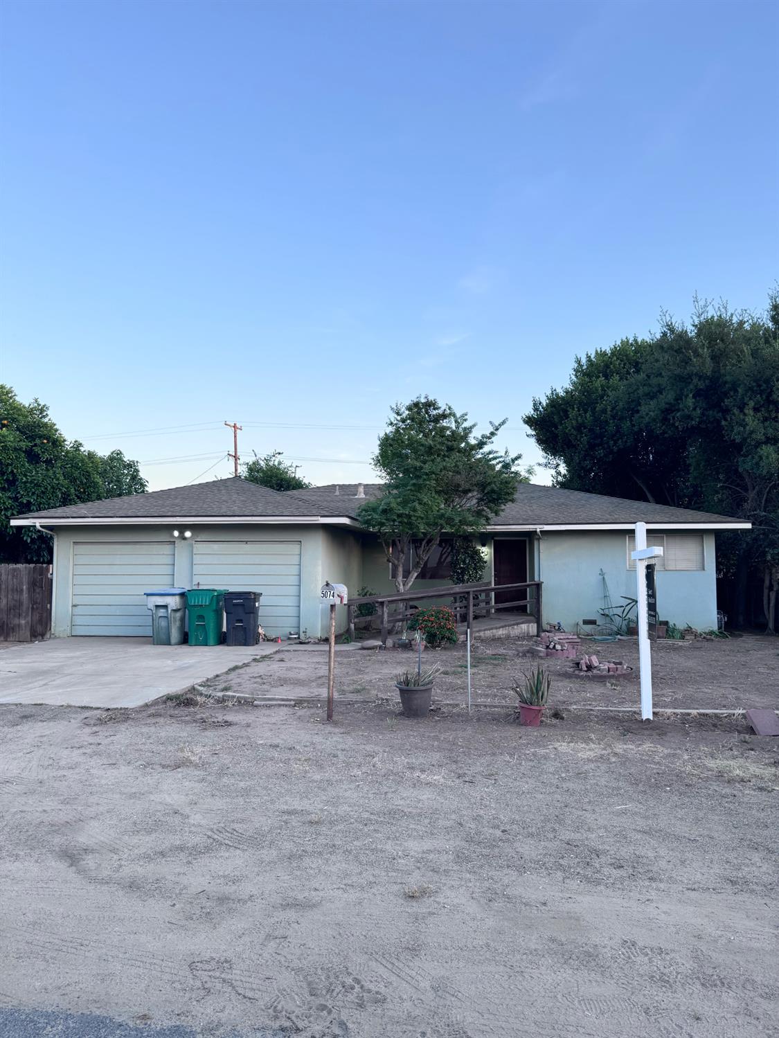 5074 E Platt Ave, Fresno, CA 93727