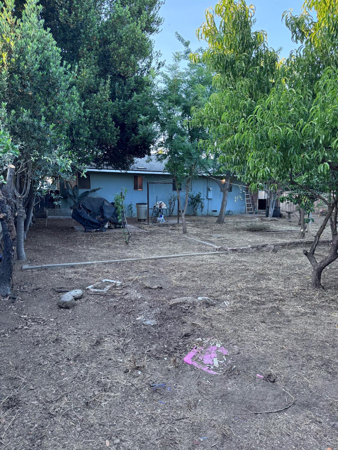 5074 E Platt Ave, Fresno, CA 93727