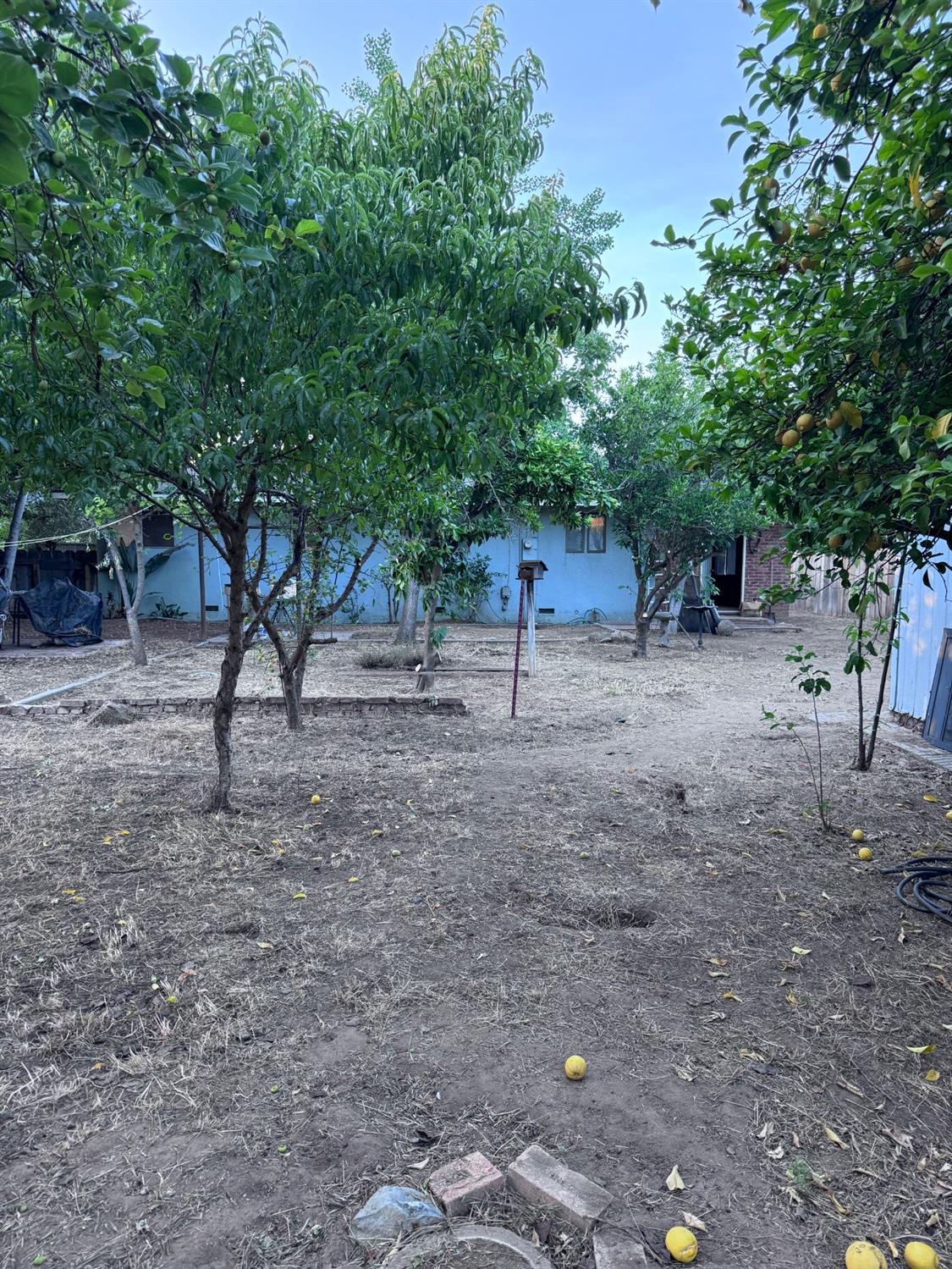 5074 E Platt Ave, Fresno, CA 93727